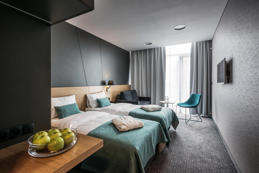 Regatta Hotel Restauracja Spa Poznań Exteriör bild
