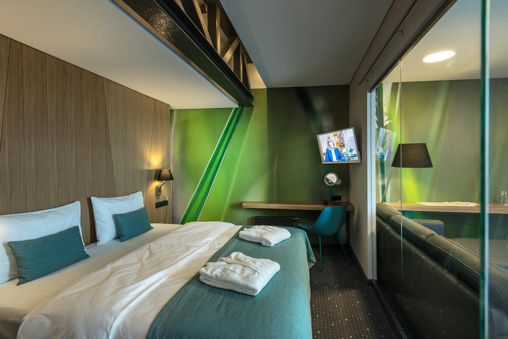 Regatta Hotel Restauracja Spa Poznań Rum bild