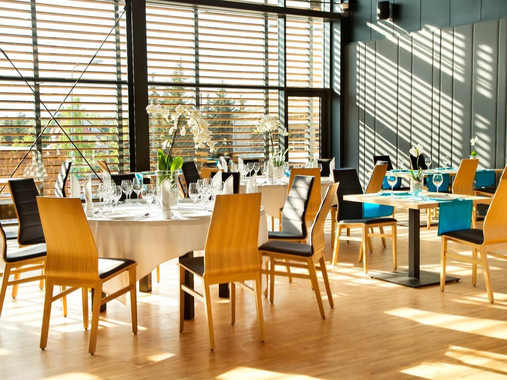 Regatta Hotel Restauracja Spa Poznań Exteriör bild